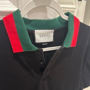 Gucci Men's Black Polo w/ Green & Red Striped Collar Embroidered Back, Small GG